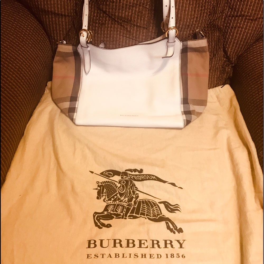 Burberry White Leather Purse
